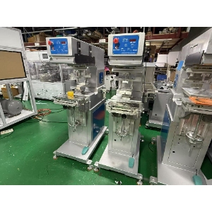 Pad printing machine, screen printing machine and flame treatment machine are packed and delivery to Ecuador Customer