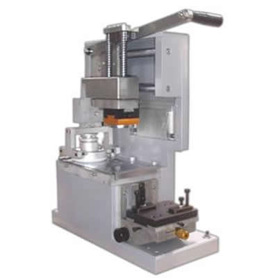 Máquina de tampografía manual con taza de tinta